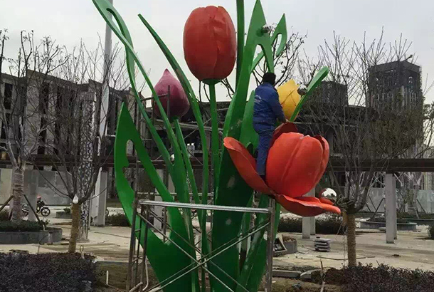 豐富的項(xiàng)目經(jīng)驗(yàn)，基礎(chǔ)夯實(shí)、勇于創(chuàng)新